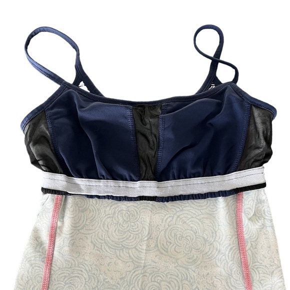 Lilly Pulitzer Built-in Bra Athletic Tank Top Size XS - Picture 5 of 9